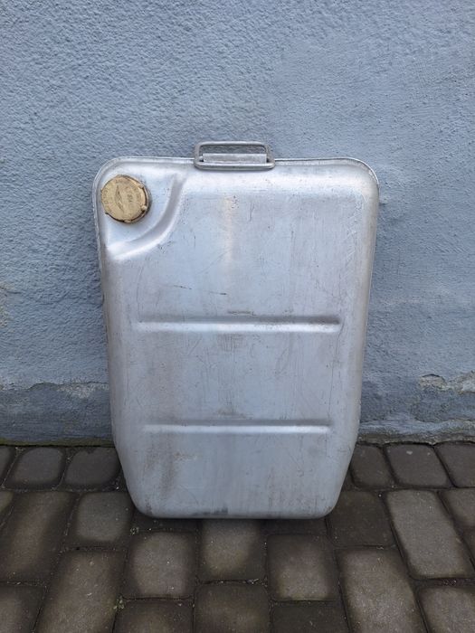 Zbiornik na wodę z nierdzewnej stali  poj 40litrow