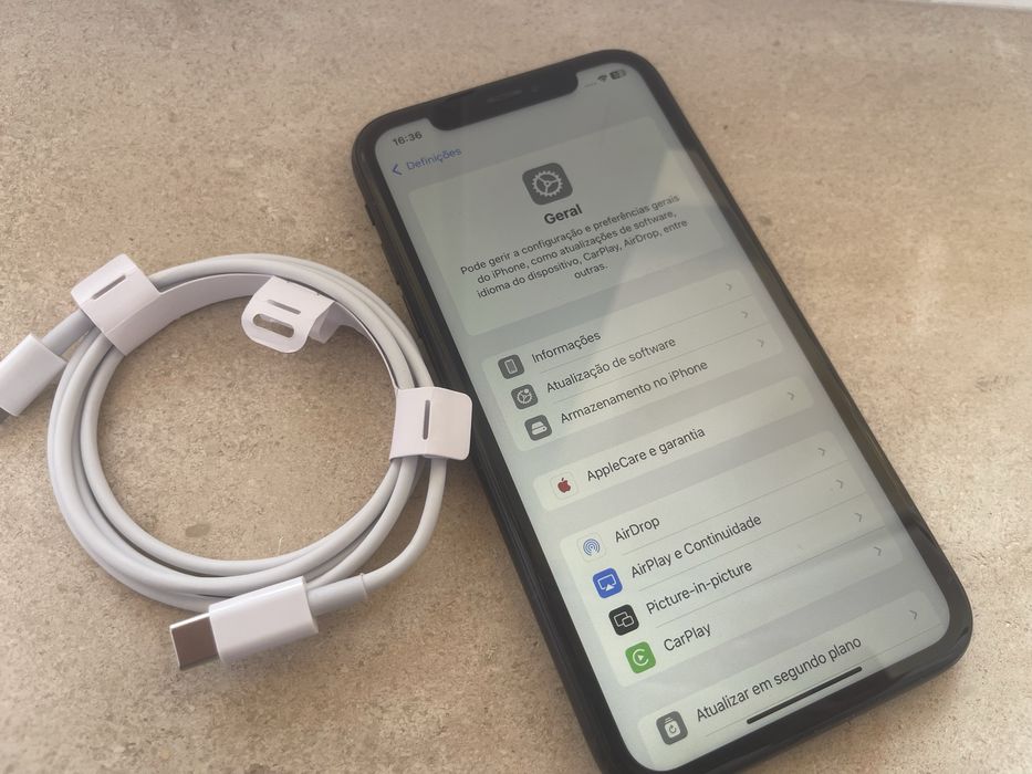 Iphone XR 64gb livre desbloqueado em preto