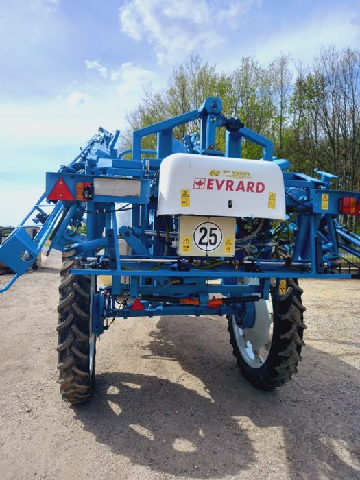 Opryakiwacz evrard meteor  hardi. 2800l/24m skrętny dyszel