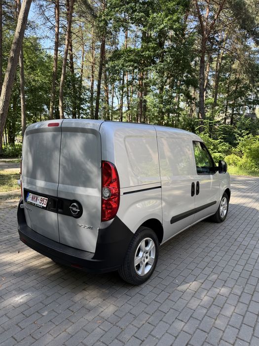 Opel combo  fiat doblo 1.3 cdti 95 km  klima niski przebieg bardzo zadbany