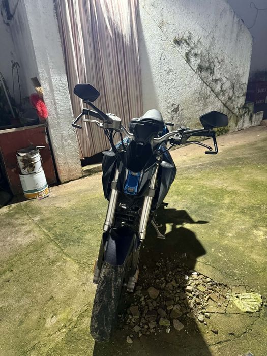 Zontes 125cc, bom estado.