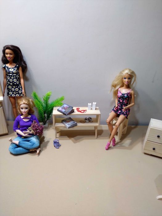 komoda dla lalek Barbie