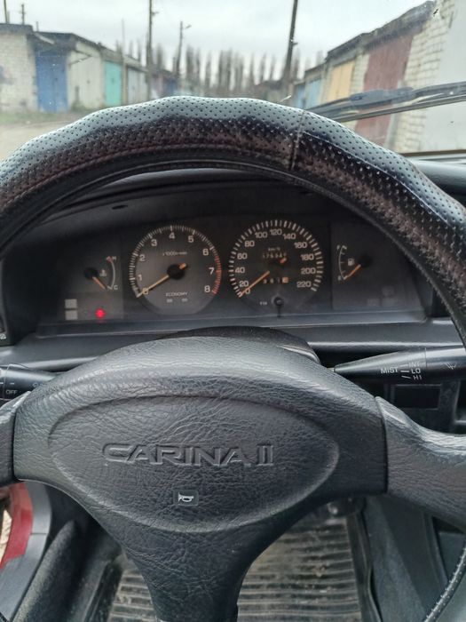 Продам автомобіль тойота