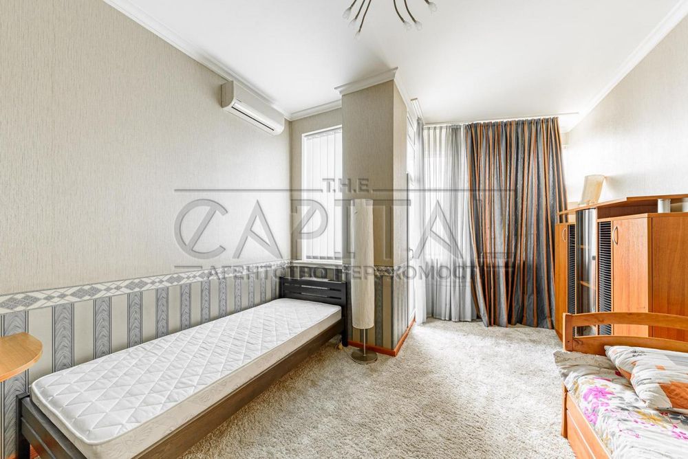 Аренда квартиры,  ул. Хмельницкого Богдана, Центр