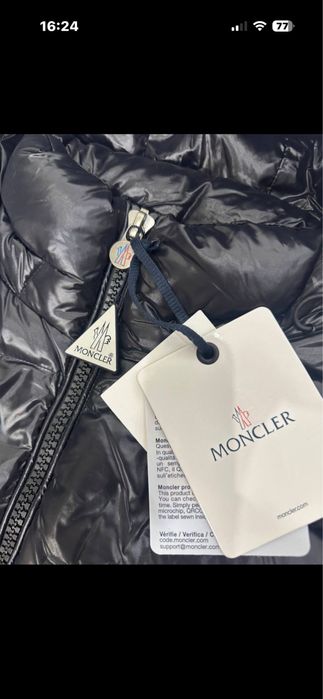 Куртка Moncler: 2 500 грн. - Пуховики и зимние куртки Золочев на Olx
