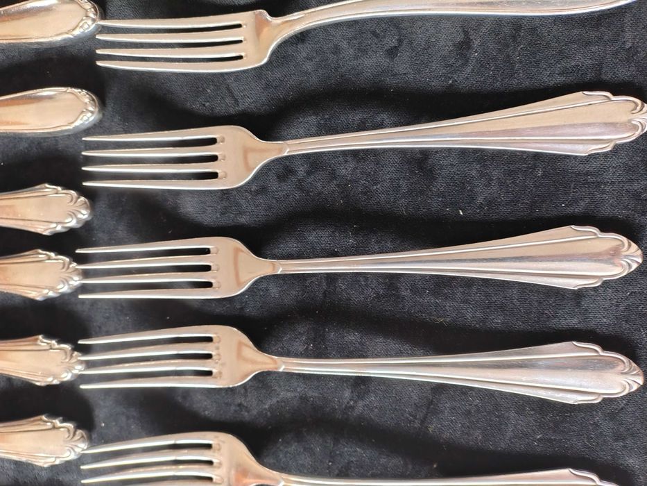 Platery posrebrzane sztućce zastawa stołowa 12 osób próba 90 119 sztuk