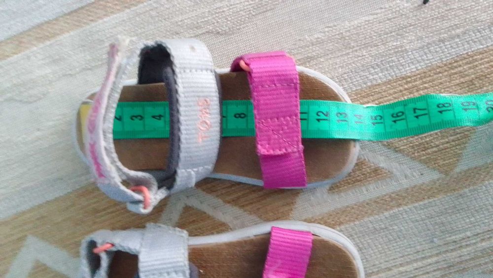 Sandałki TOMS rozmiar 21 (13,1cm)