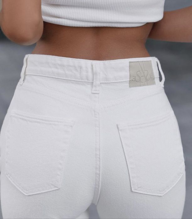 Джинси завужені, молочні