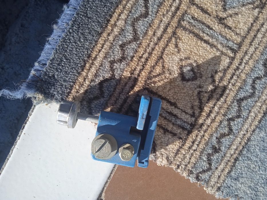 До УБДС запчастини нові працюючі.