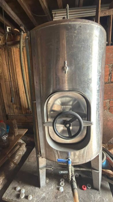 Cubas Inox 250L e 550L