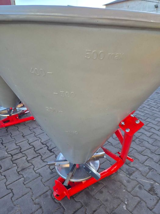 Розкидач мінеральних добрив лійка  Jar-Met оригінал гідравліка