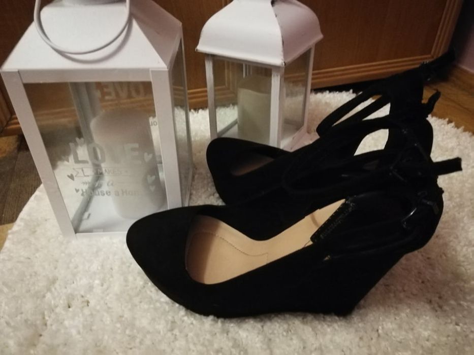 czarne koturny polecam