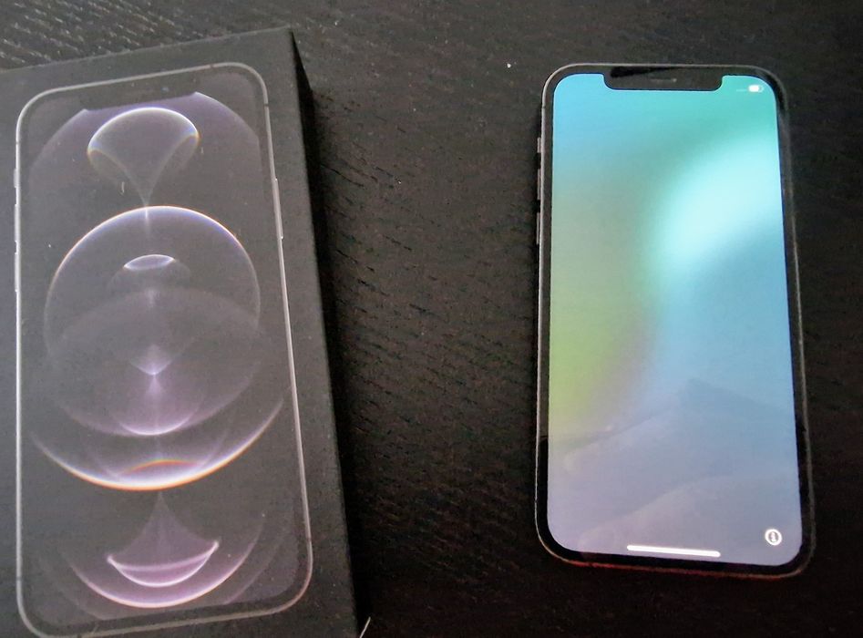 iPhone 12 Pro - Estado Impecável