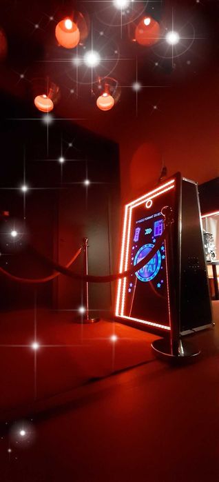 Fotolustro Fotobudka Imprezowe Zwierciadło