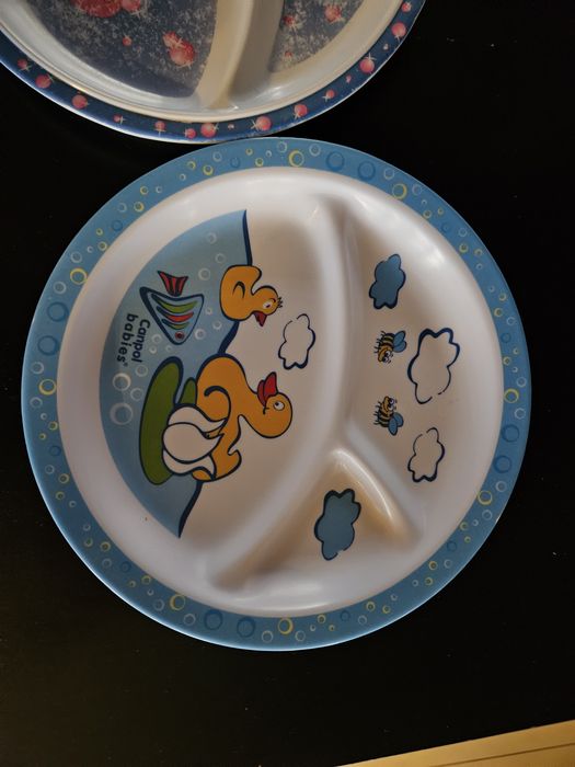 Talerzyk dzielony Canpol Babies i talerzyk gratis