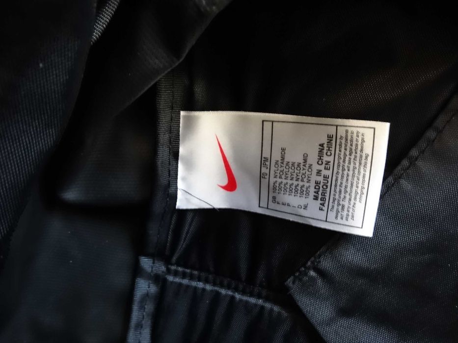 Plecak NIKE na jedno ramię Sportowy