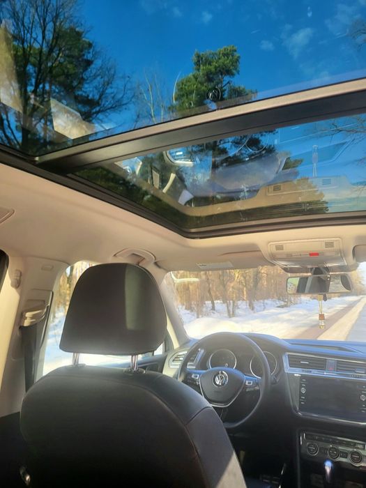 Volkswagen Tiguan  2019 — 7 місць Повний привід| Панорама.