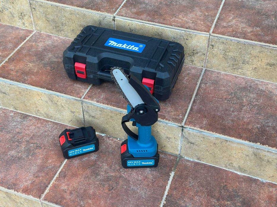 Мини пила цепная на аккумуляторе. Пилка аккумулятрная. Мини-пила