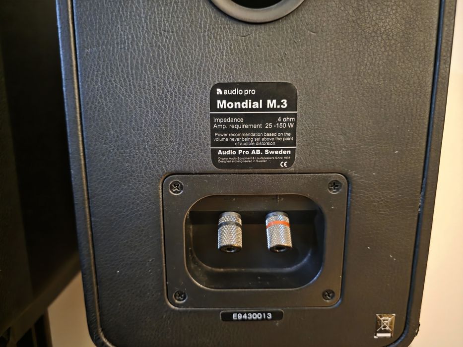 Colunas Audio Pro Mondial M.3