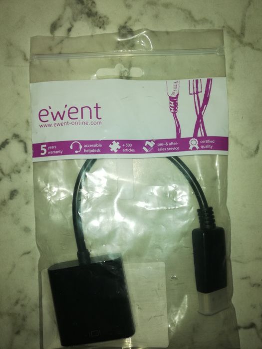 New VGA/DisplayPort Adapter64551614013954120