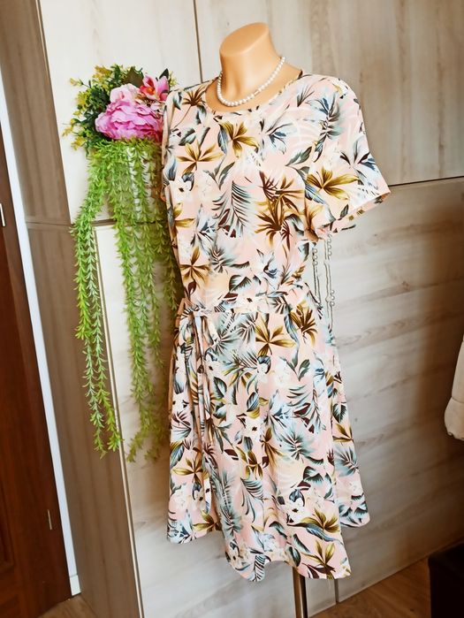 Sg Letnia sukienka 40 , 42 L Only kwiecista sukienka damska 40 , L