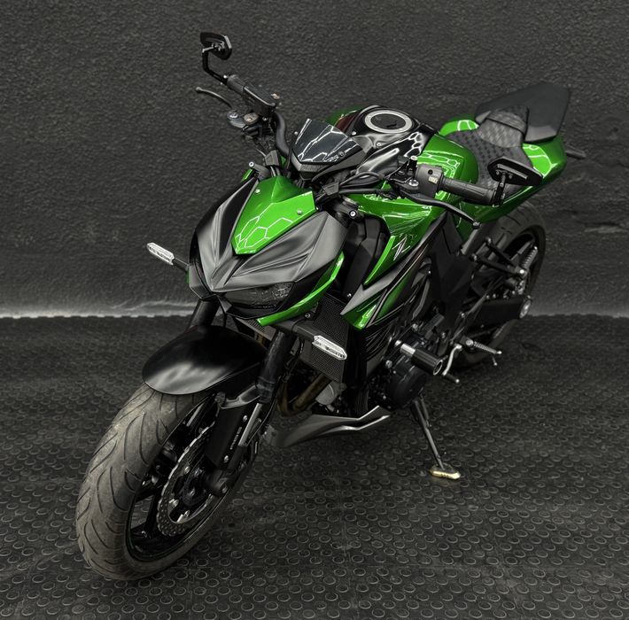 Мотоцикл Kawasaki Z1000 2018 рік