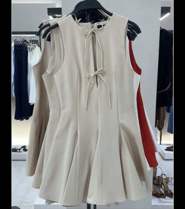 Сукня бежева з бантиками Zara