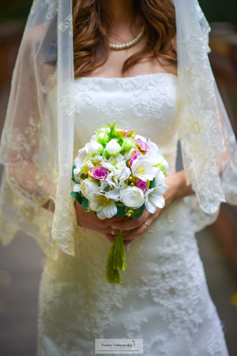 Весільна сукня / свадебное платье цвет ейвори