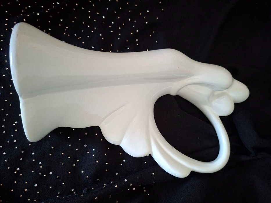 Figurka ceramiczna zakochana para