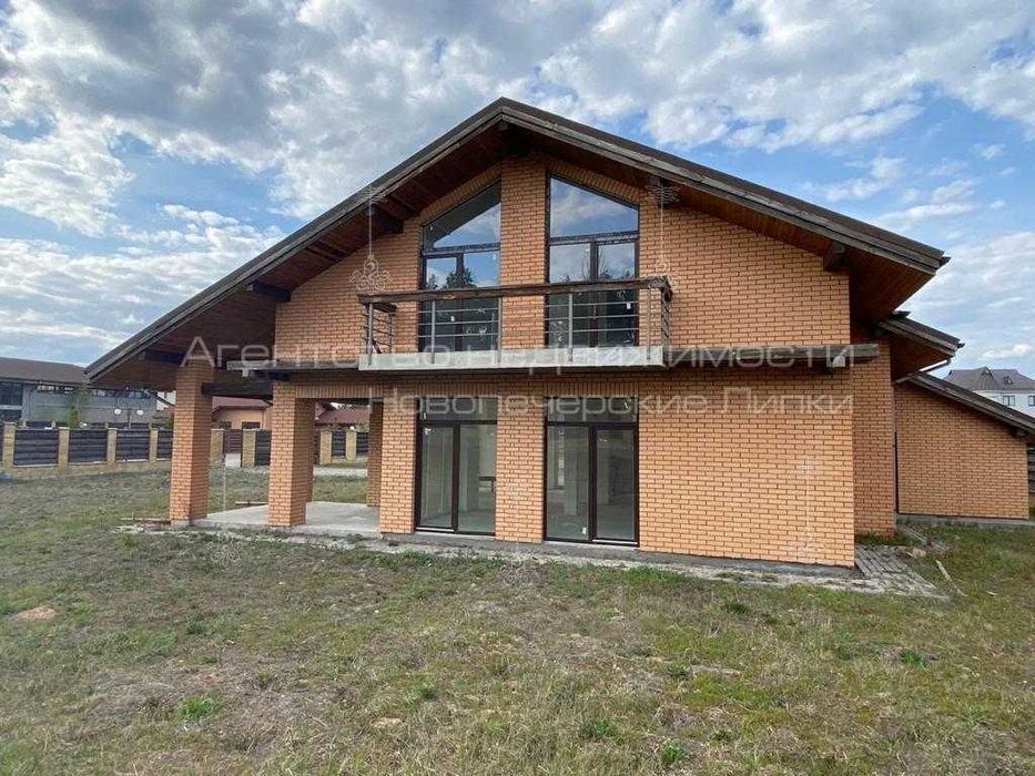 Продаж будинку 197м2 у елітному КМ «Козирна карта» с. Березівка