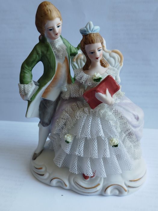 Старинная статуэтка!Изготовлена в Германии! 19 век!