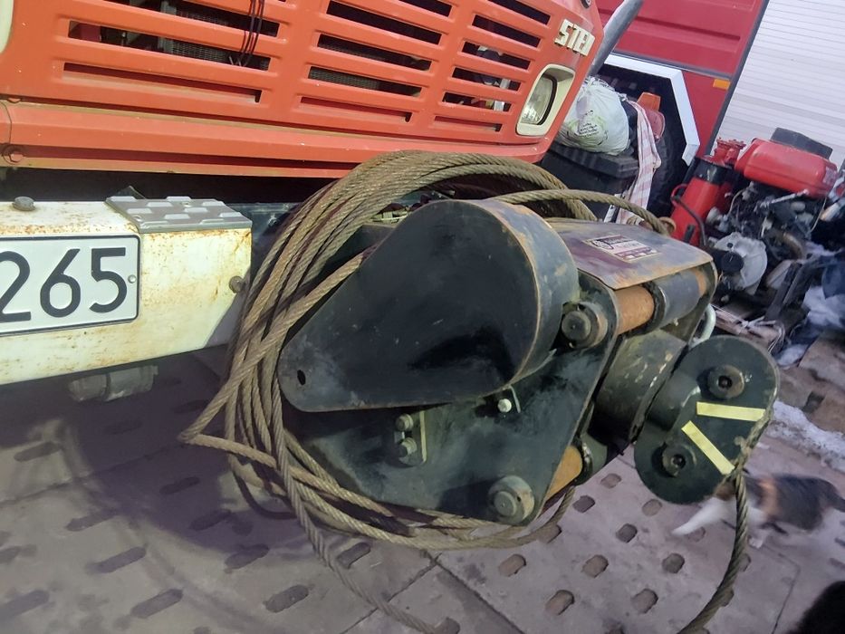 Wyciągarka hydrauliczna 5000 kg.