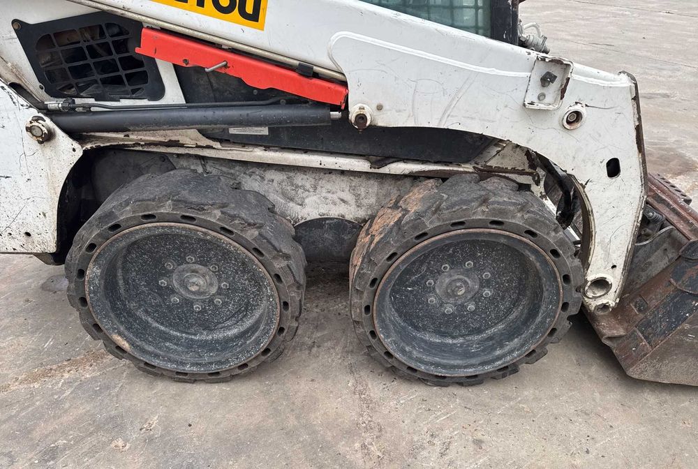 2019 Bobcat S450 Skid Steer Loader — 45 HP, 4x4, 1 550 мм Bucket