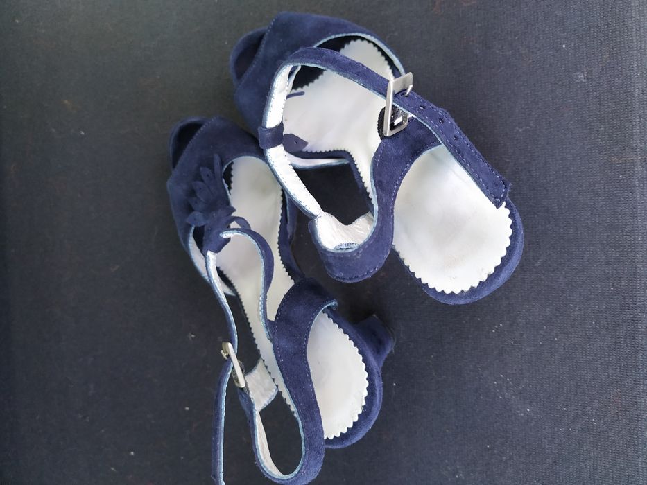 Sandálias nº35 como novas