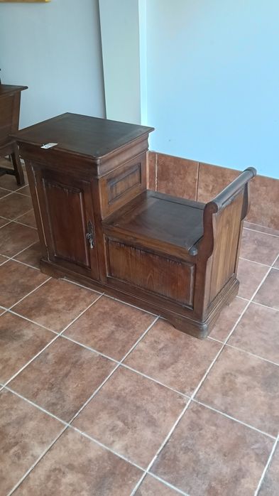 Banco de Entrada com Baú Estilo Monk's Bench com Mesa Rebatível em Castanho Velho