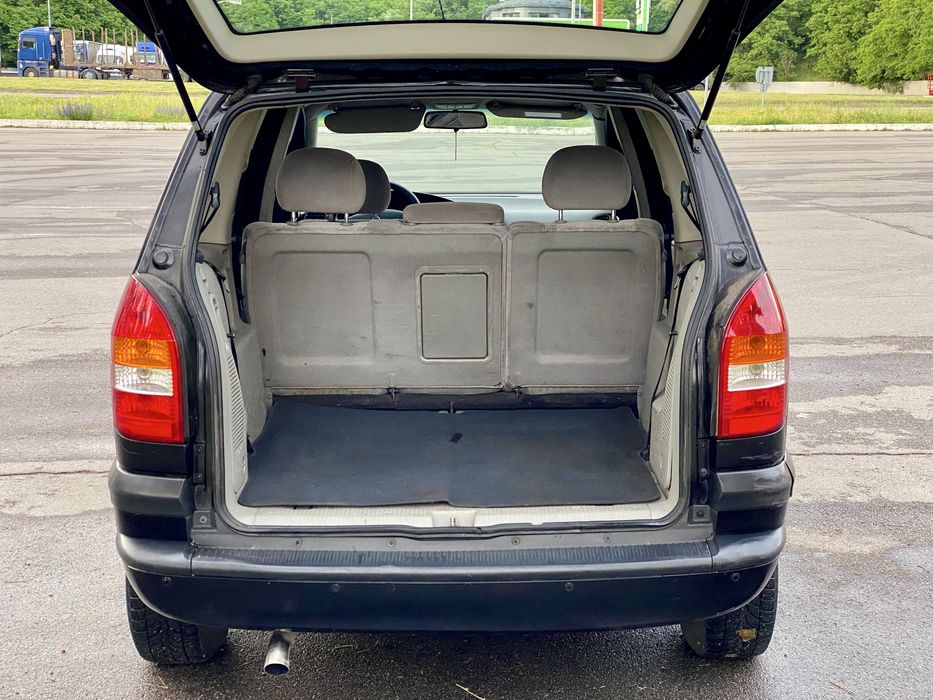 Opel Zafira 2.0 TDI дизель 7 місць