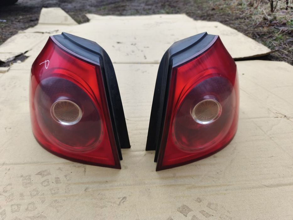Задні стопи Фольксваген Гольф 5 Фанарі