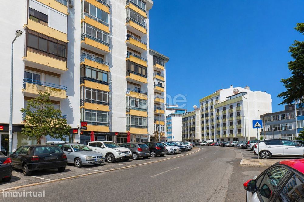 Apartamento T3 à Venda em Rinchoa — Rio de Mouro, Lisboa