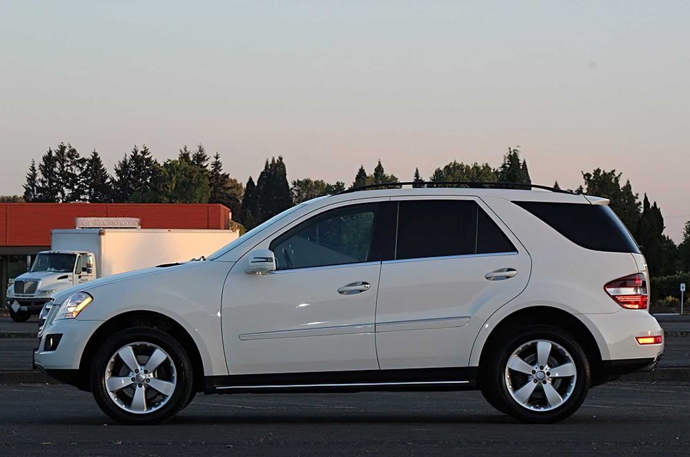 Mercedes-Benz M-Class ML 350 4MATIC      2011
