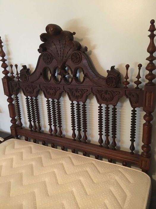 Mobília quarto de casal antiga