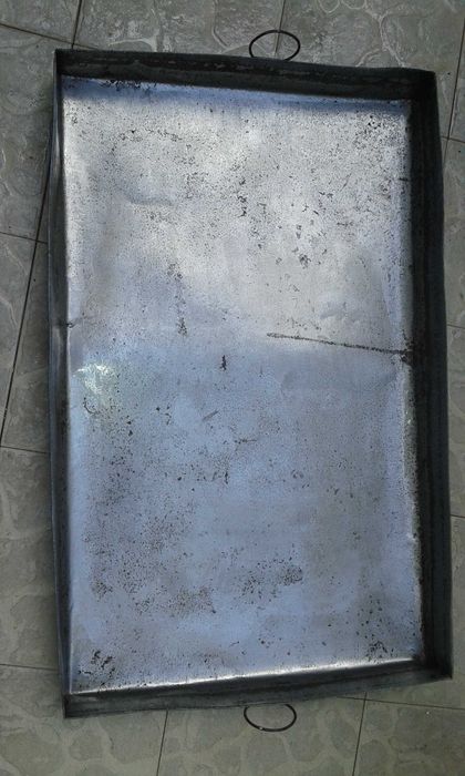 Tabuleiro de latão  (bom estado)