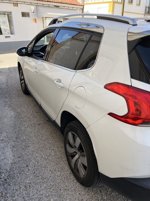 Peugeot 2008 suv