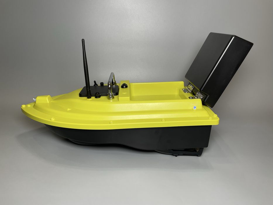 З ГЛИБИНОМІРОМ GPS D36 E Короповий кораблик для риболовлі Карповий завезення прикормочный Карповый кораблик для рыбалки завоза прикормки Глубиномером