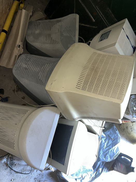 Монітори старі робочі