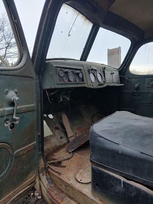 Продам кабіну Зіл 157