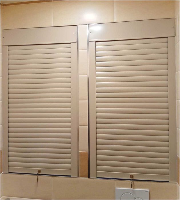 Ролети сантехнічні / Ролети для санвузла