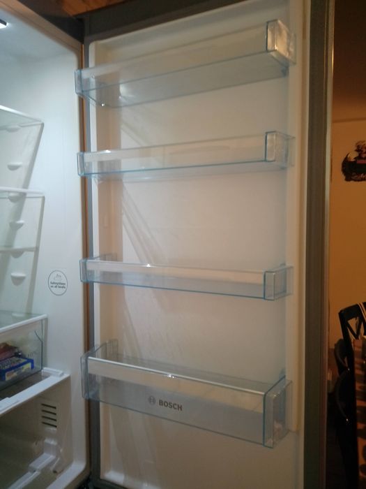 Sprzedam lodówkę BOSCH