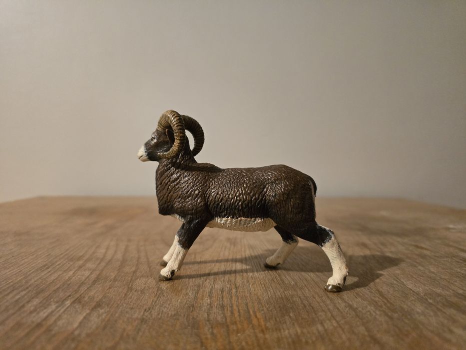 Papo owca górska figurka model wycofany z 2012 r.