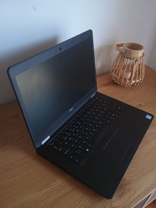 Dell Latitude E5470 Core i5 7th Gen 8GB Ram / 256 SSD