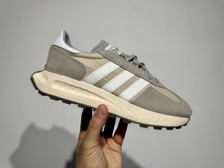 Кросівки чоловічі Adidas Retropy E5 Q47101 оригінал